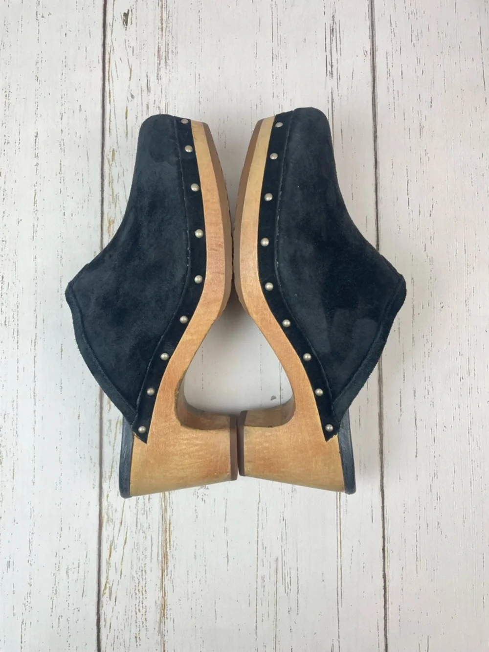 UGG Abbie Clog - Picture 10 of 16